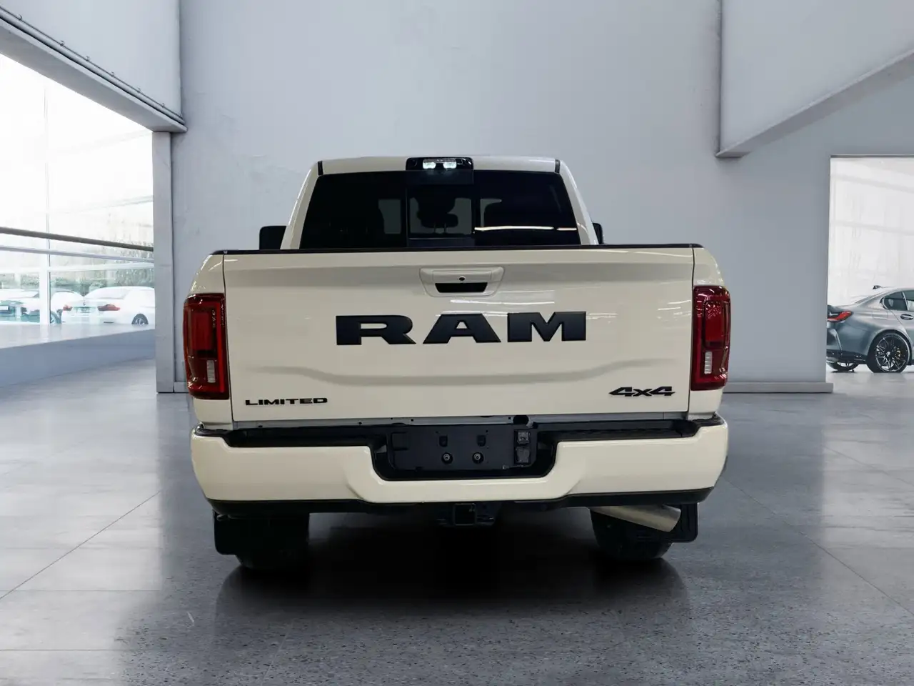 RAM 3500 снимка RAM 3500