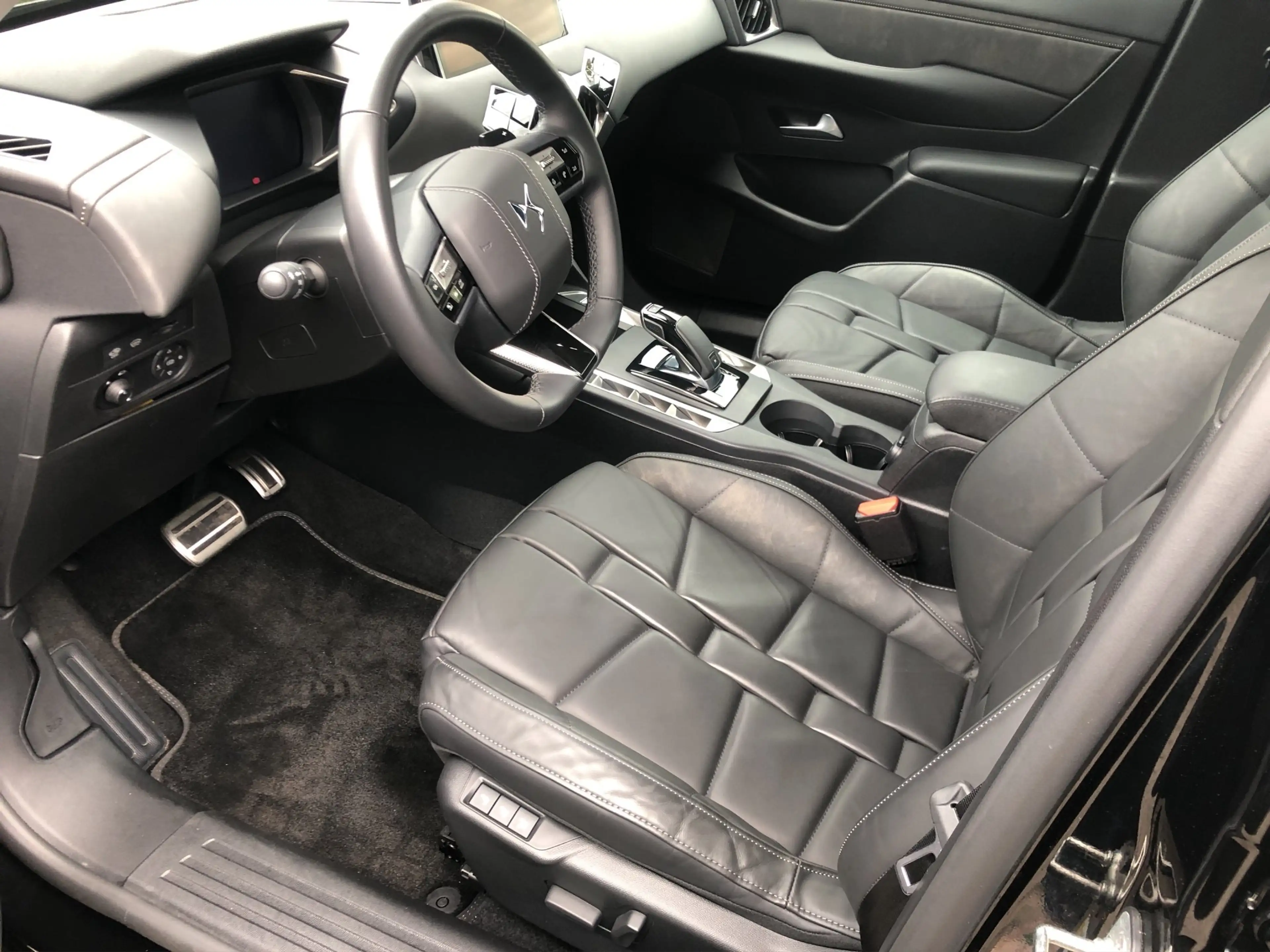 DS Automobiles DS 3 Crossback DS3 PureTech 130 Aut. OPERA — photo 14