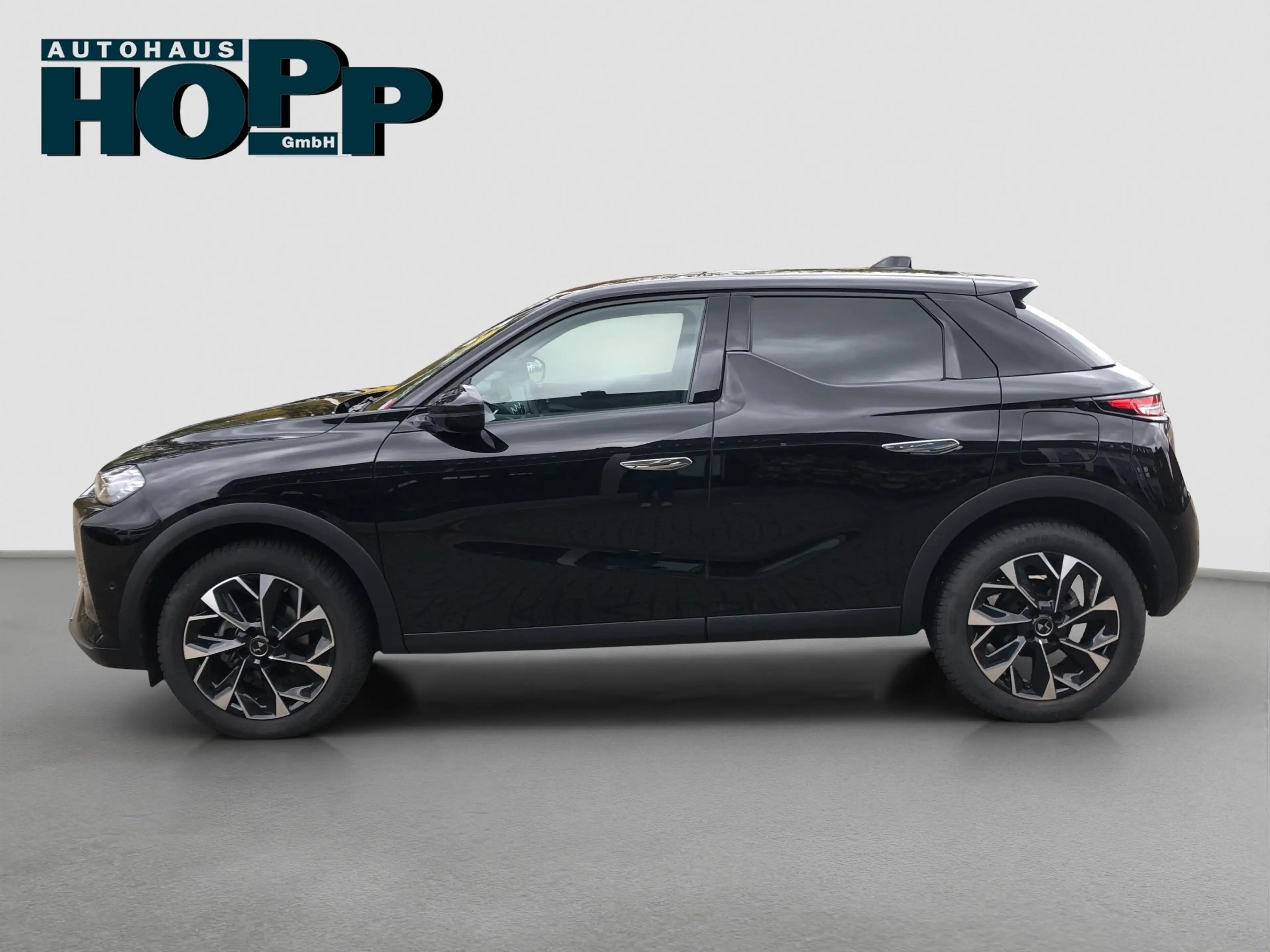 DS Automobiles DS 3 Crossback DS3 PureTech 130 Aut. OPERA — photo 3
