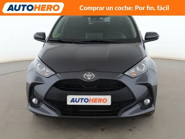 Toyota Yaris view 9