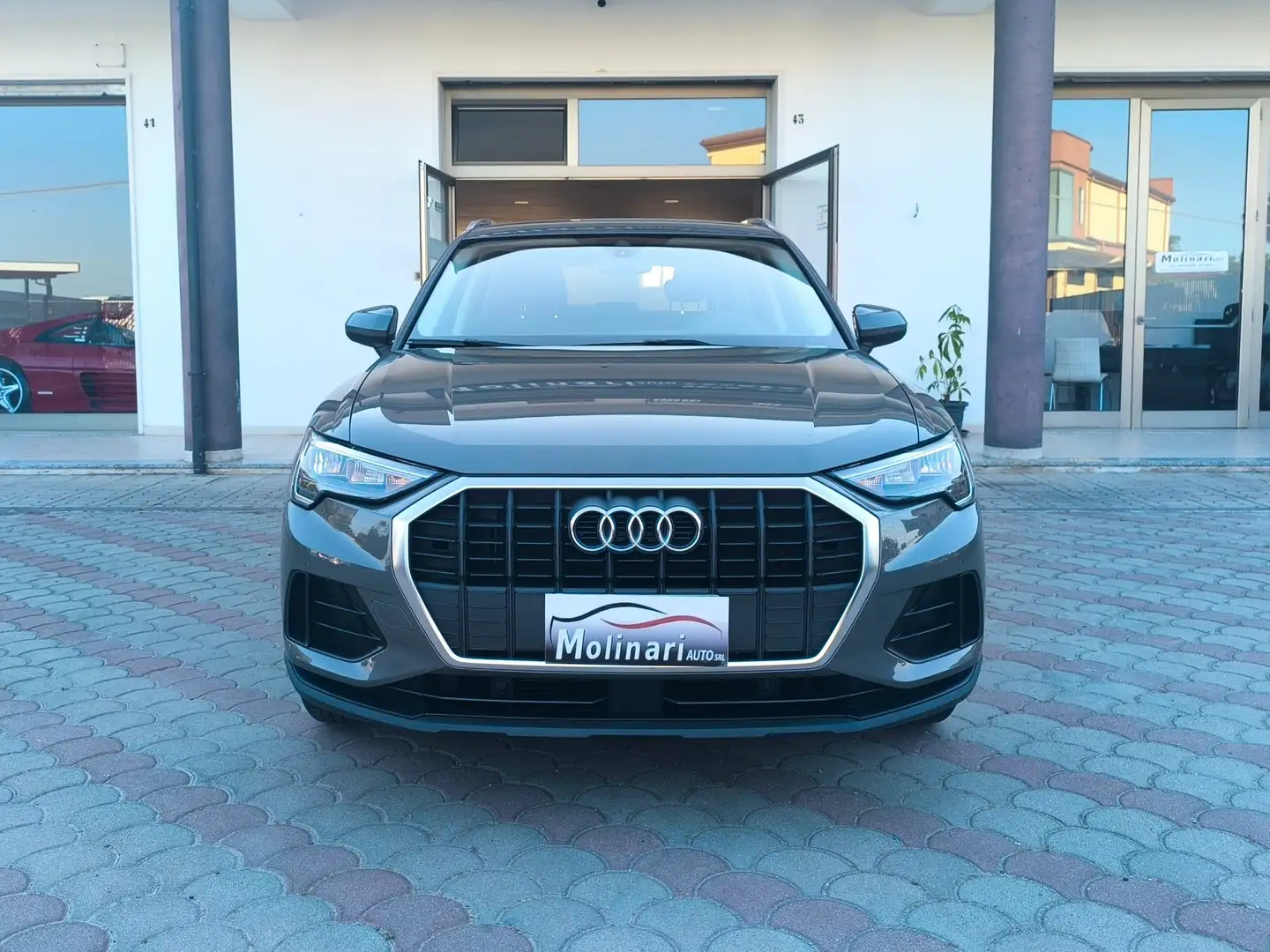 Audi Q3 Q3 35 2.0 tdi Business s-tronic Grigio - 2