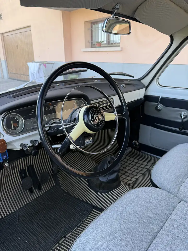 Alfa Romeo Giulietta TI, foto 10