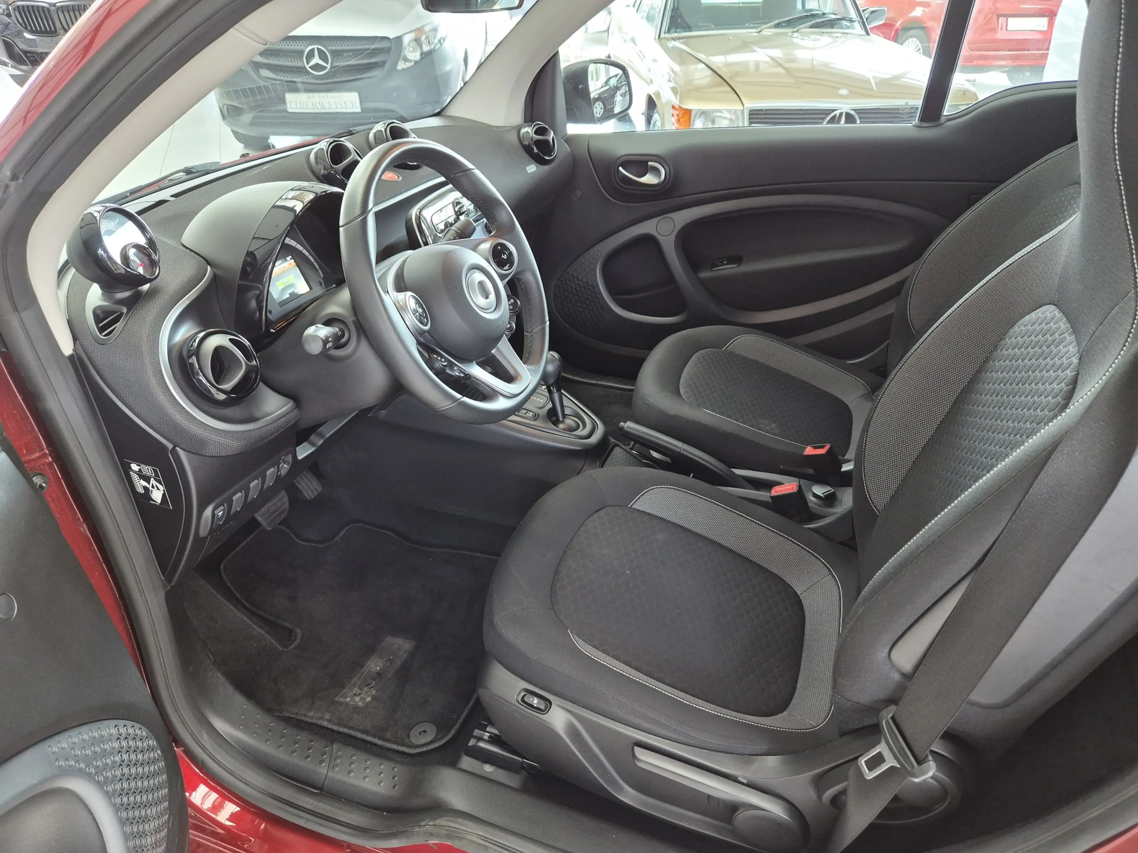 smart forTwo electric drive / EQ — photo 6