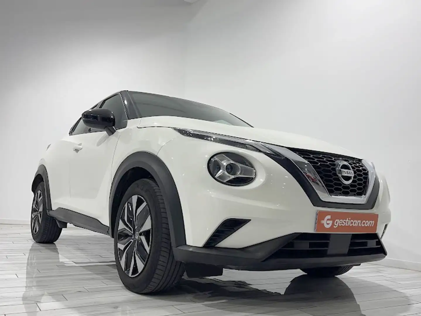 Nissan Juke DIG-T 84 kW (114 CV) 6M/T Enigma Blanco - 2