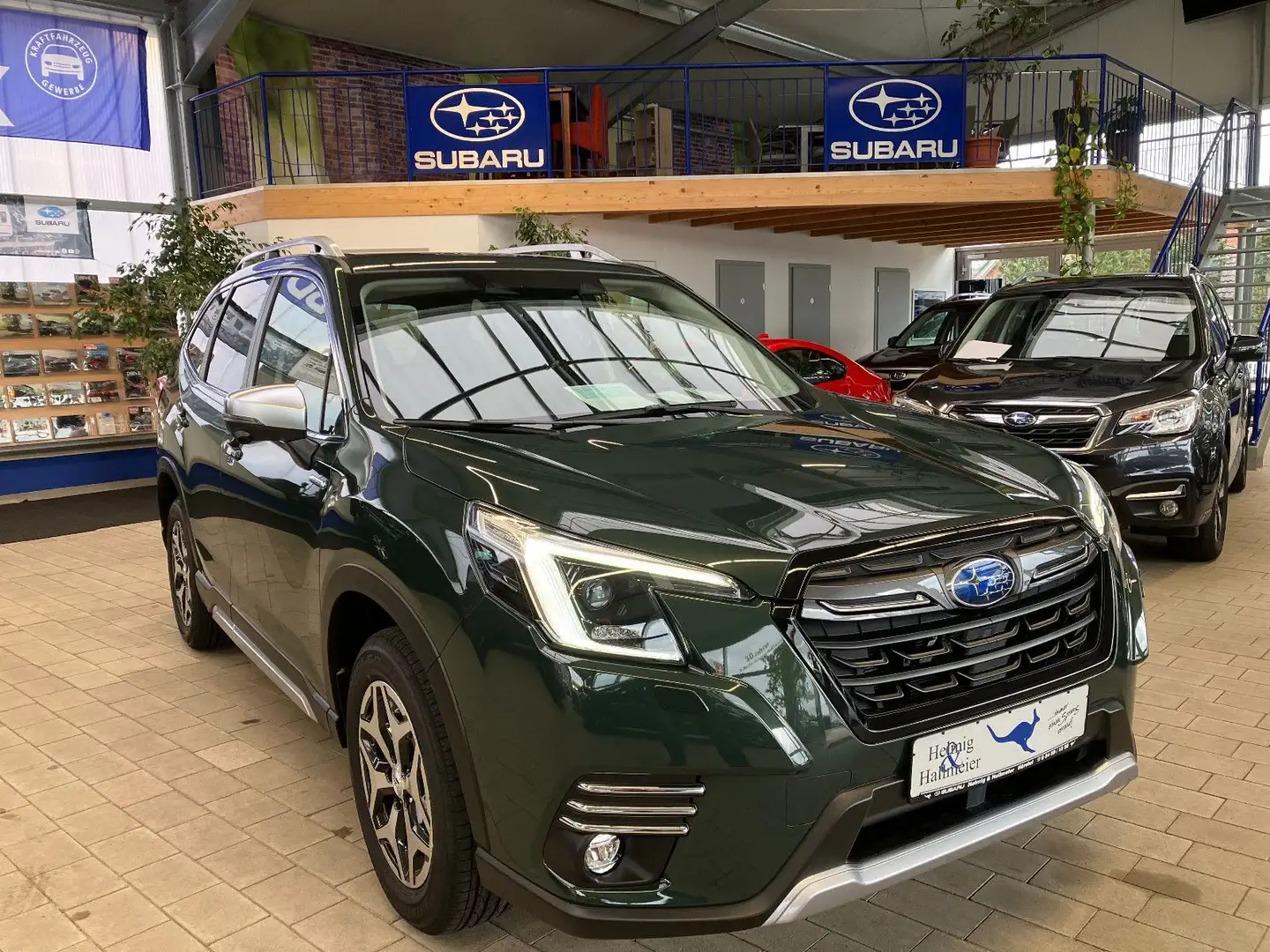 Subaru Forester 2.0ie Comfort  Lineartronic Vert - 1