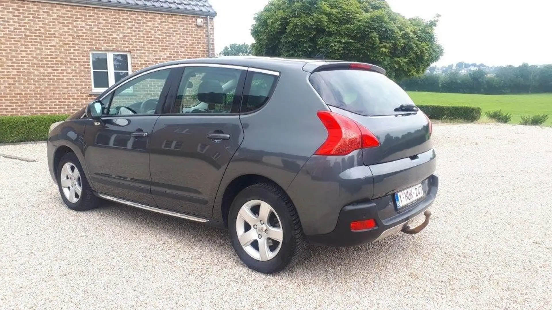 Peugeot 3008 3008 1.6 HDi - Premium Pack - Grip Control Grijs - 2