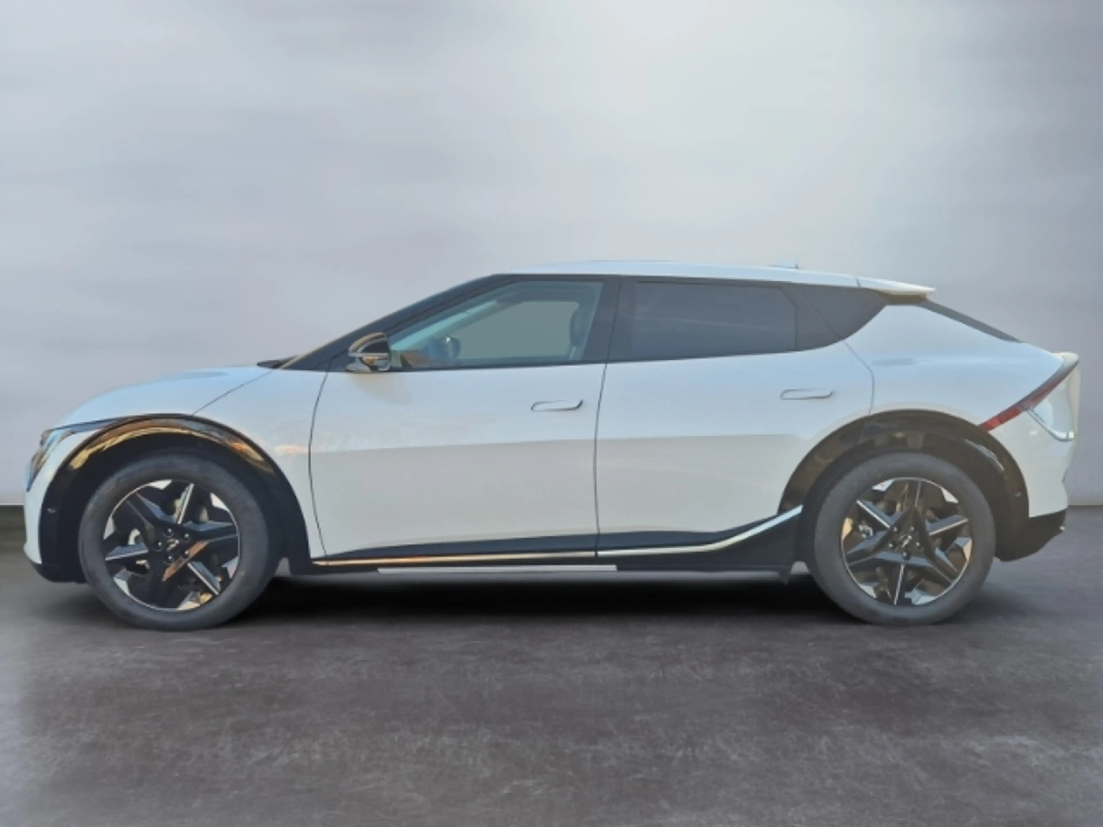 Kia EV6 84 kWh AWD Earth +WP +Sound +HuD +360 Kamera — photo 7