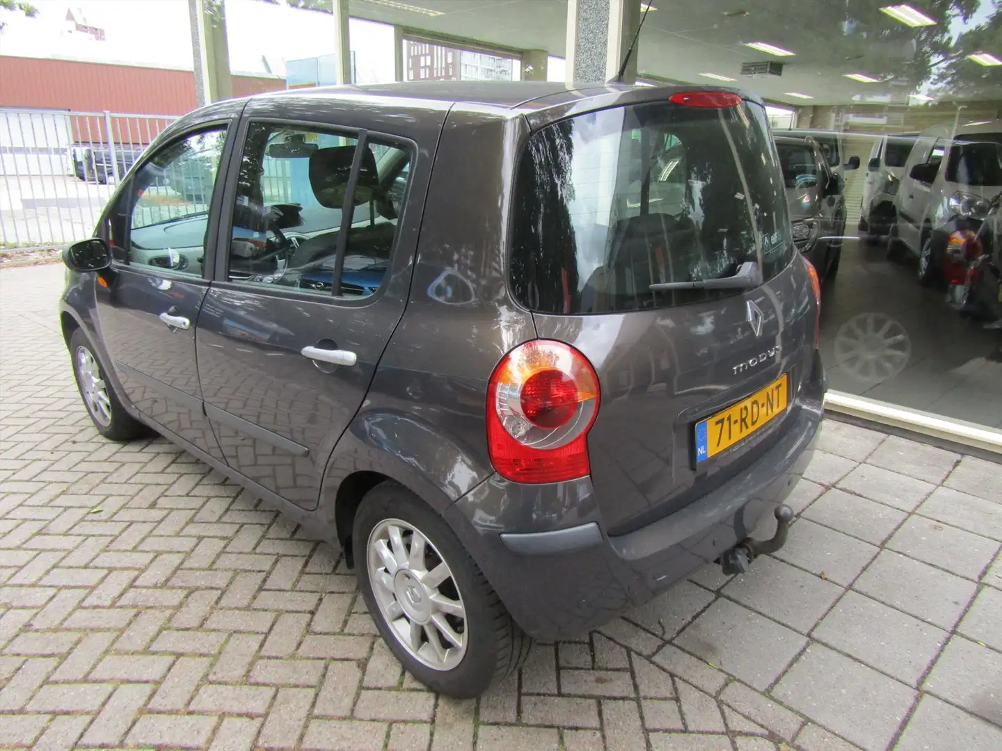 Renault Modus 1.6 ECC TREKH, CRUISE CONTR. APK JUNI 2026 Bruin - 2