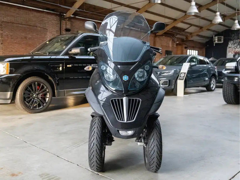 Piaggio MP3 400 - foto 8