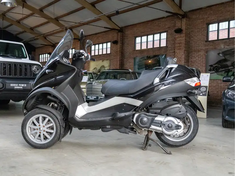 Piaggio MP3 400 - foto 6