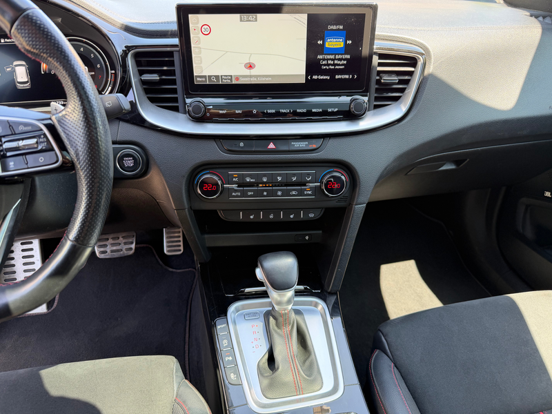 Kia ProCeed / pro_cee'd GT *1. Hand*Virtual*Pano*ACC*Garantie*HU NEU*8-fach bereift* — photo 10