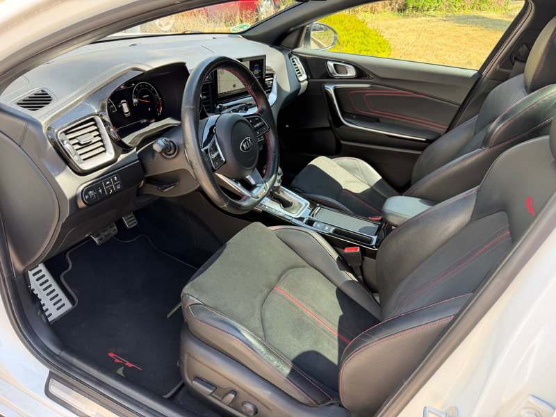 Kia ProCeed / pro_cee'd GT *1. Hand*Virtual*Pano*ACC*Garantie*HU NEU*8-fach bereift* — photo 4
