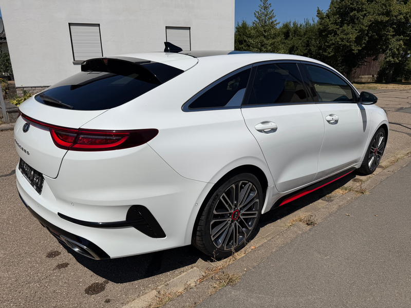 Kia ProCeed / pro_cee'd GT *1. Hand*Virtual*Pano*ACC*Garantie*HU NEU*8-fach bereift* — photo 2