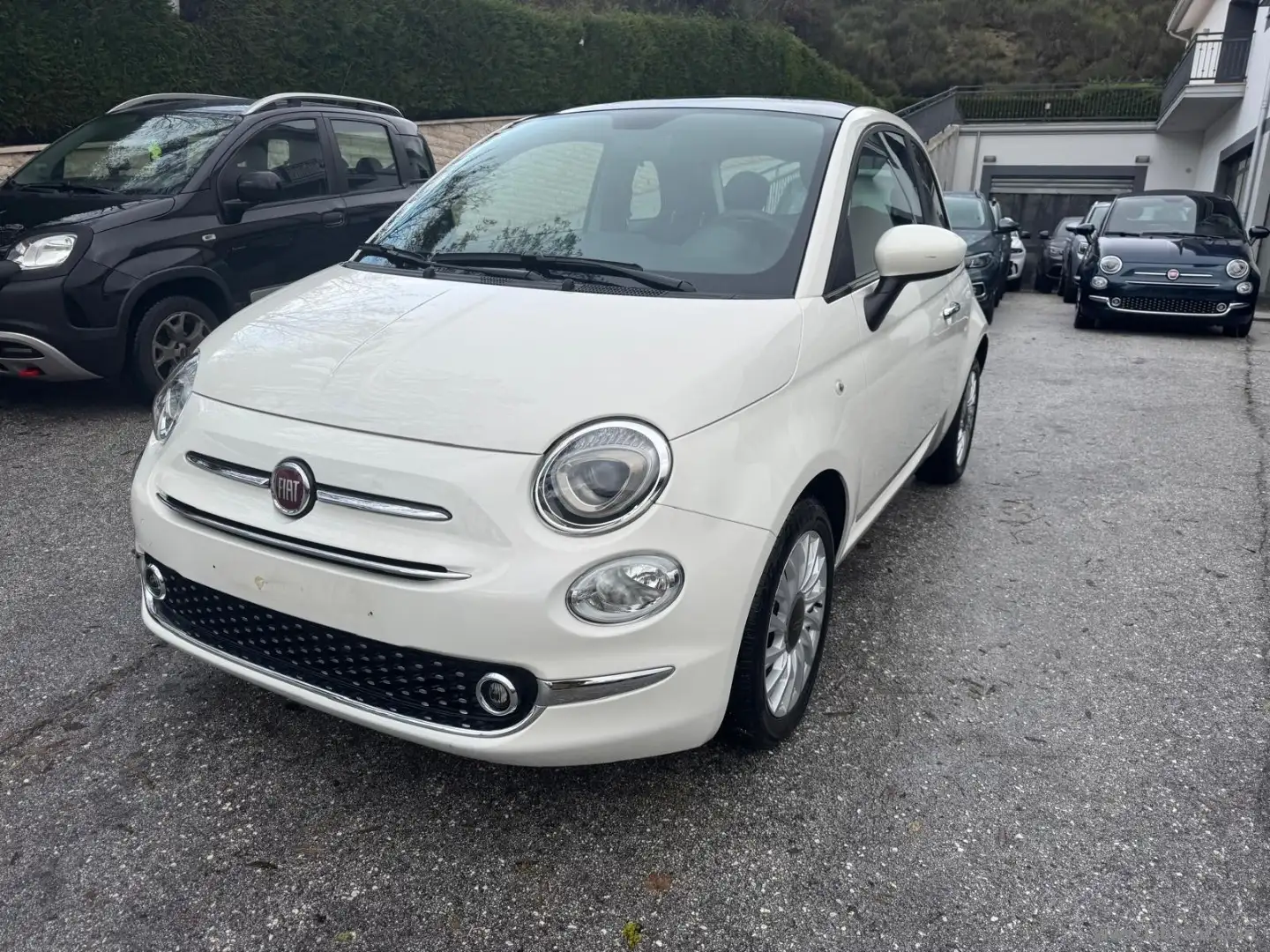 Fiat 500 1.0 Hybrid Dolcevita Bílá - 1