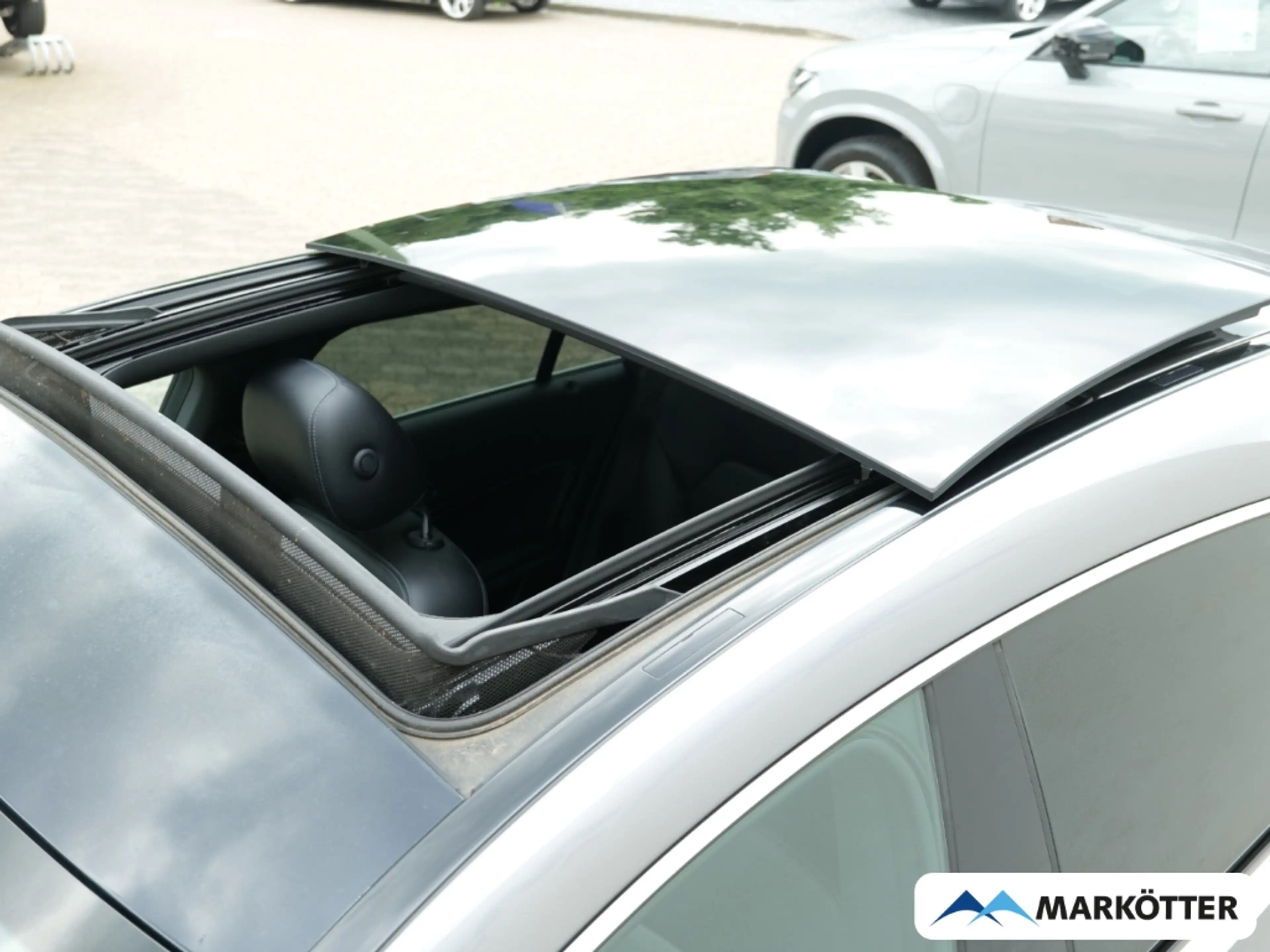 Mercedes-Benz CLA 220 d Navi/Xenon/Pano/Kamera/AHK — photo 6