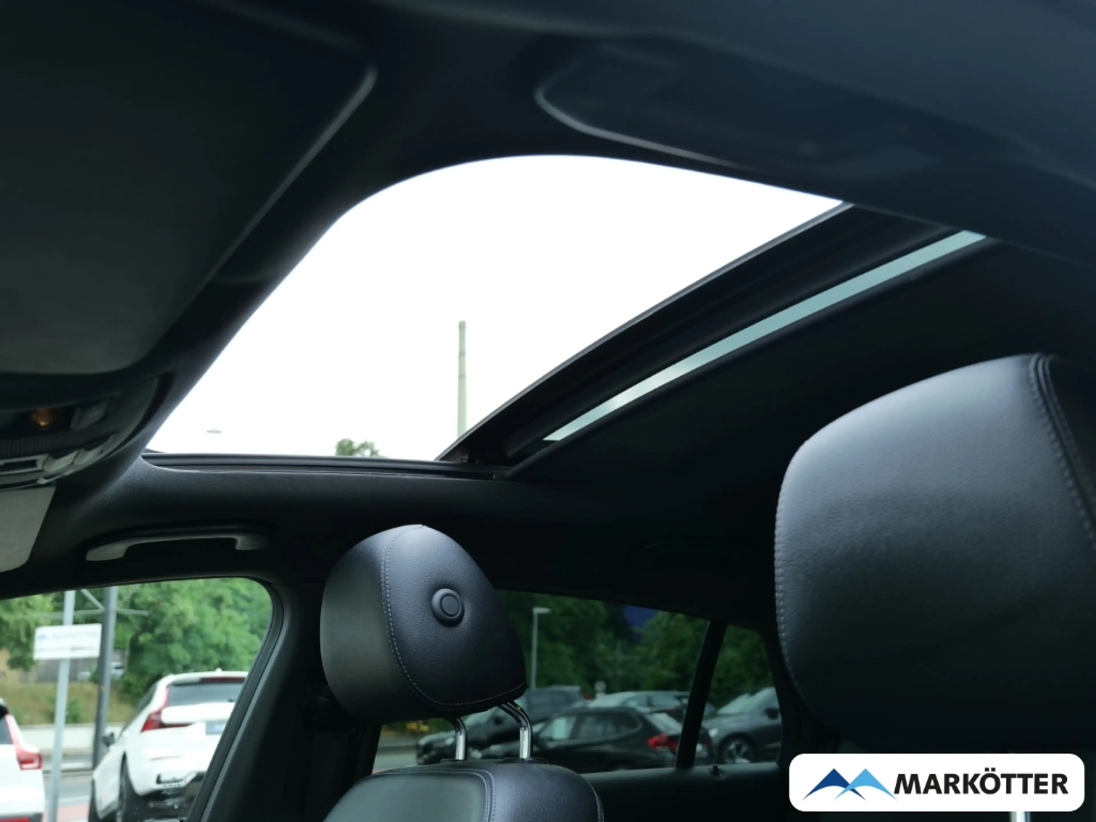 Mercedes-Benz CLA 220 d Navi/Xenon/Pano/Kamera/AHK — photo 7