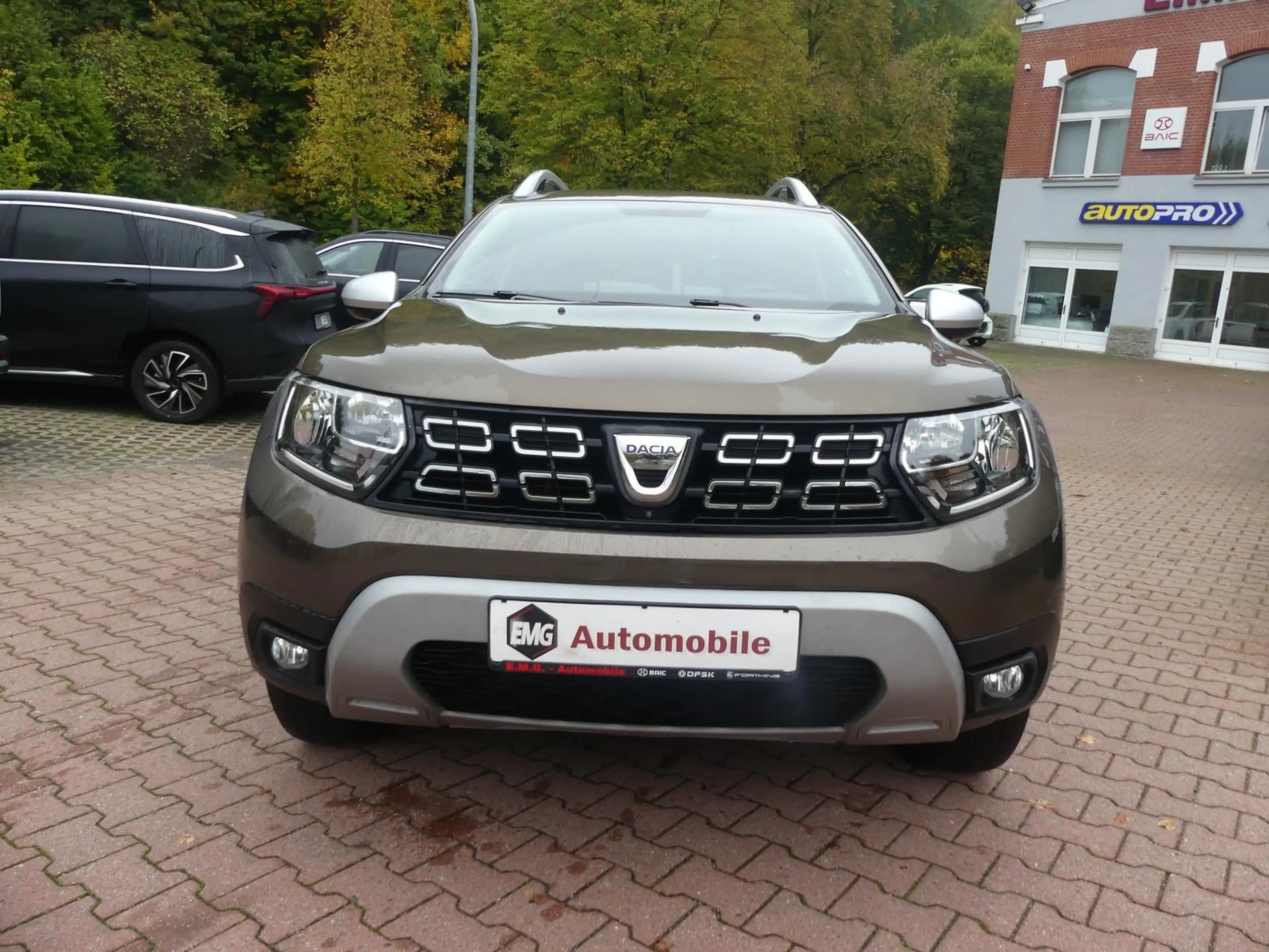 Dacia Duster II*1.3*AHK*SHZ*PDC*Navi*Klima*Allrad*USB — photo 2