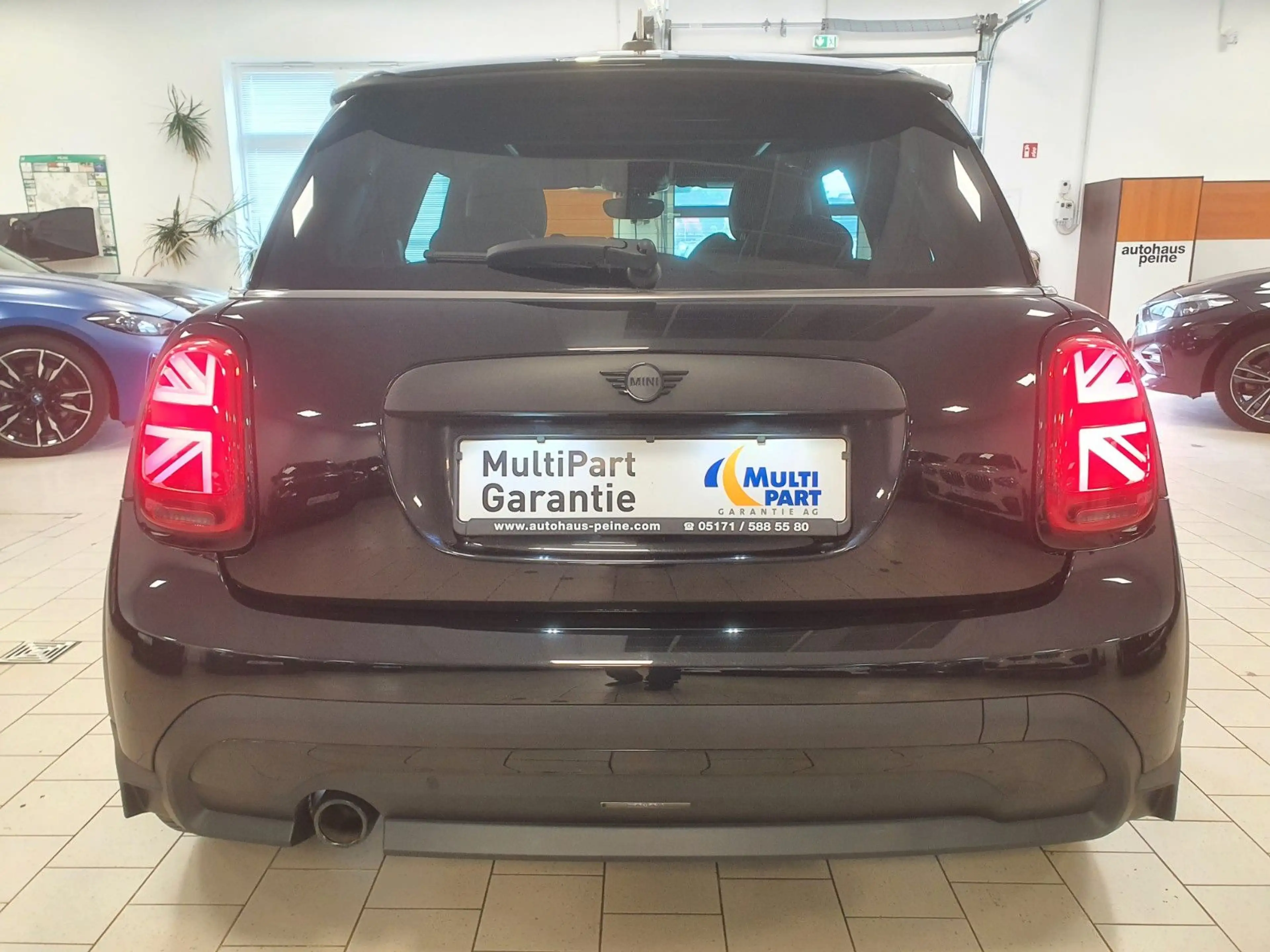 MINI One One Classic Trim/Navi/SpoSitze/KeyLess/Panorama — photo 9