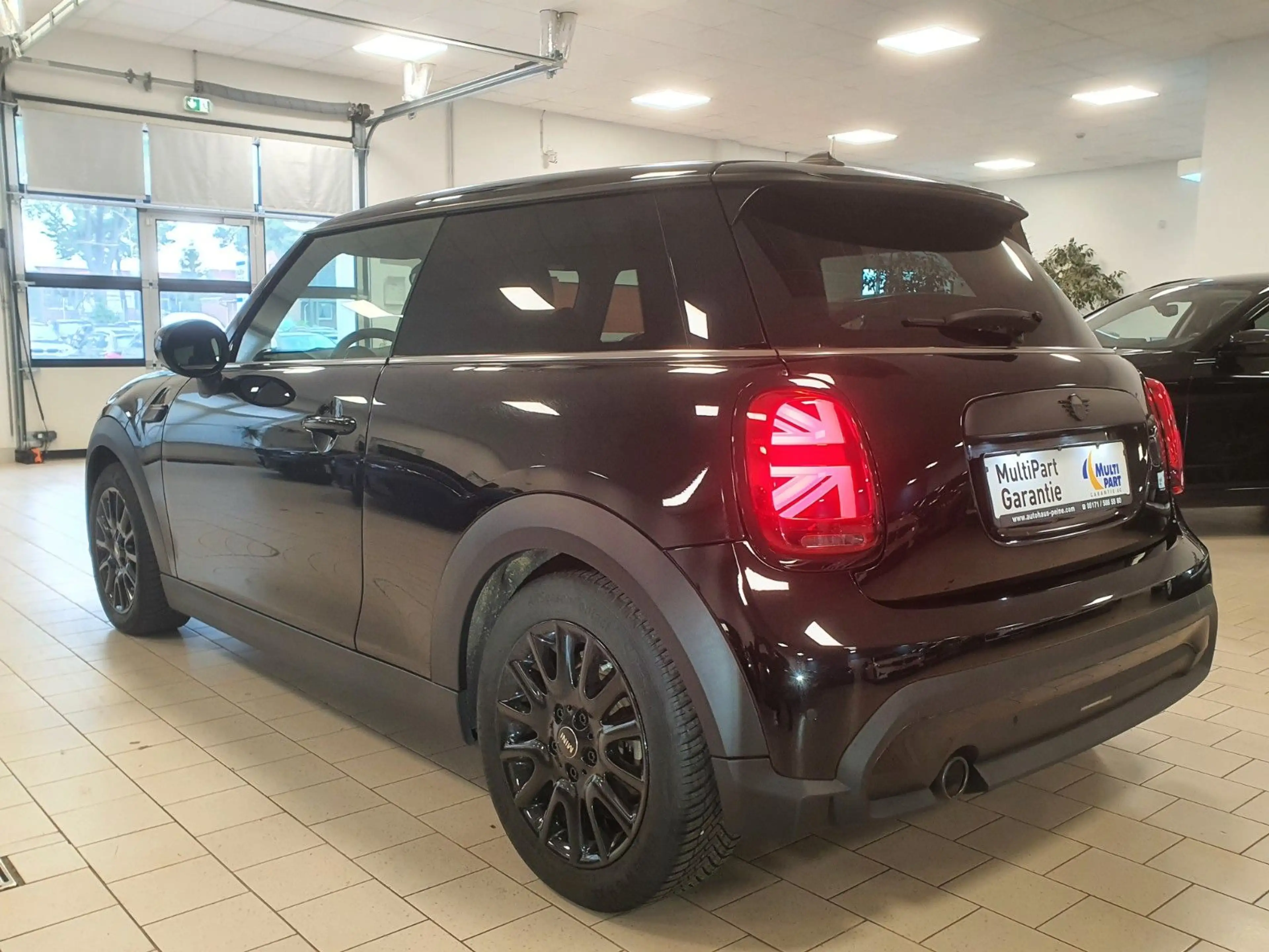 MINI One One Classic Trim/Navi/SpoSitze/KeyLess/Panorama — photo 2