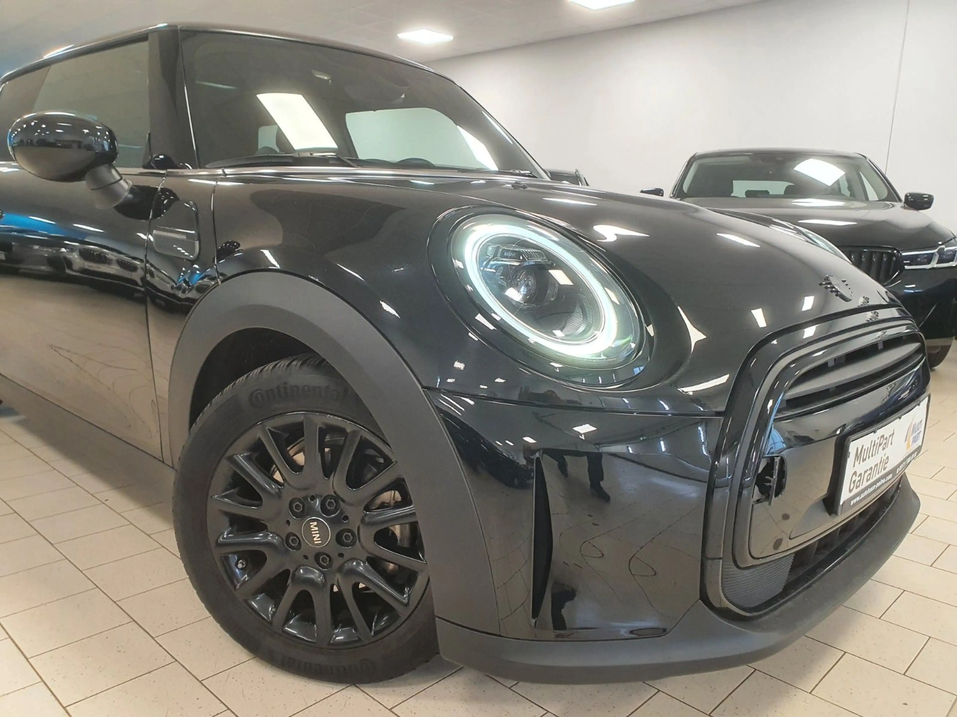MINI One One Classic Trim/Navi/SpoSitze/KeyLess/Panorama — photo 4