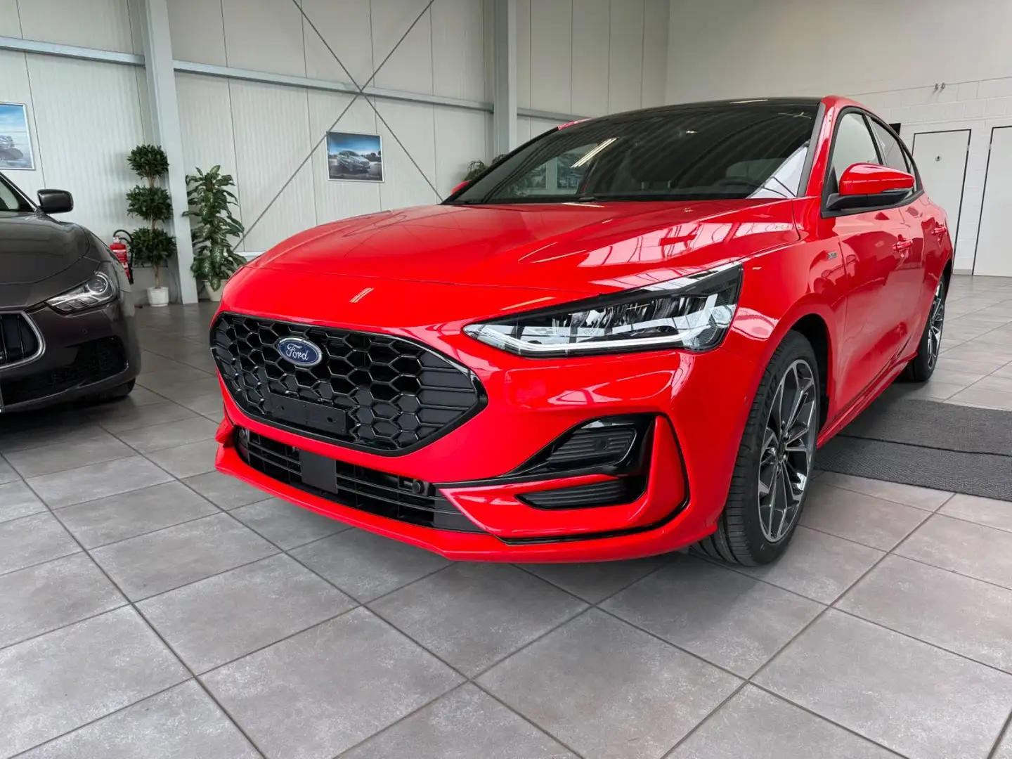 Ford Focus Lim. ST-Line X/Pano/ACC/LED,B& O/WInterpak Rood - 1