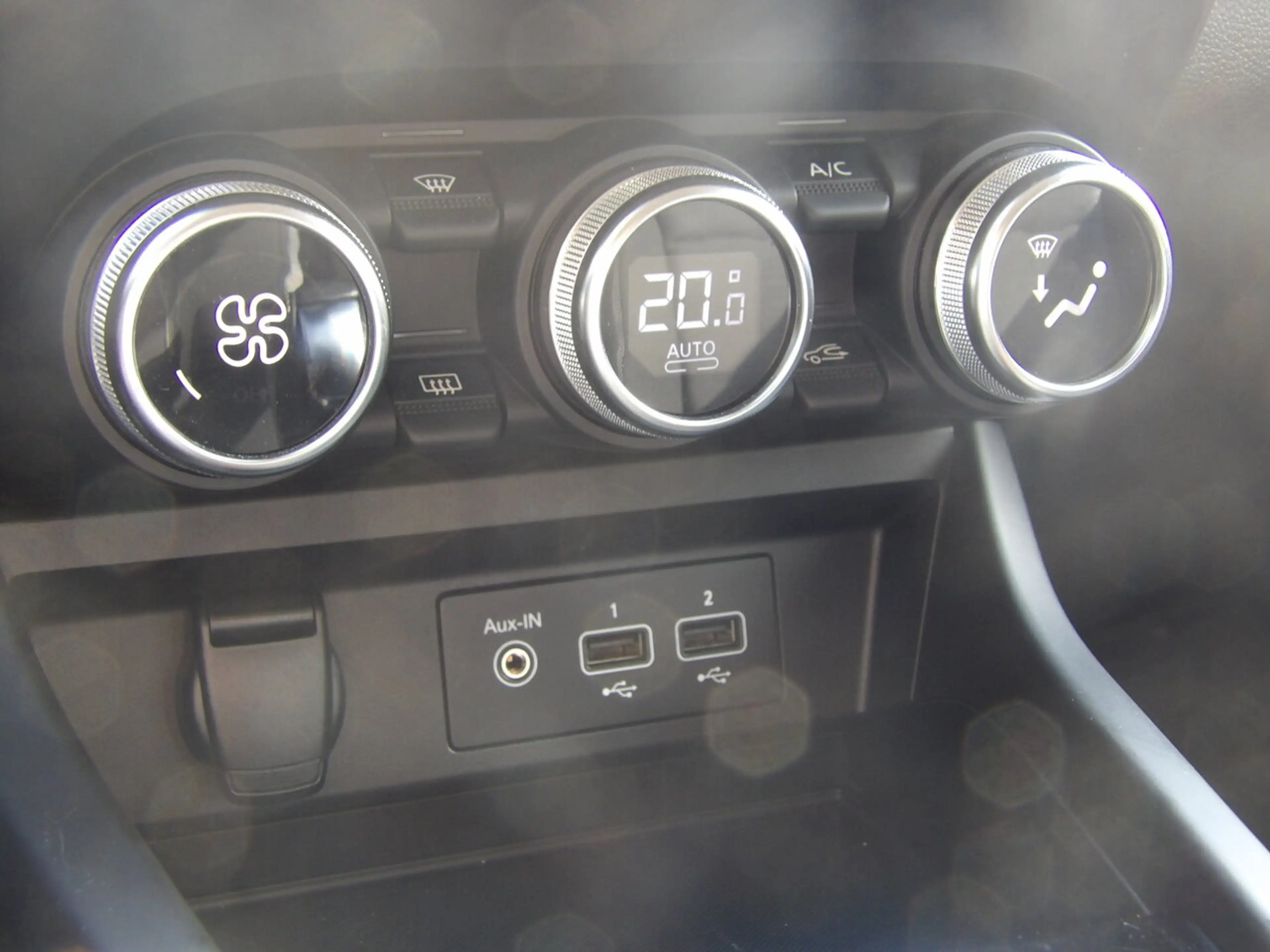 Renault Arkana Techno TCe 140 EDC — photo 15