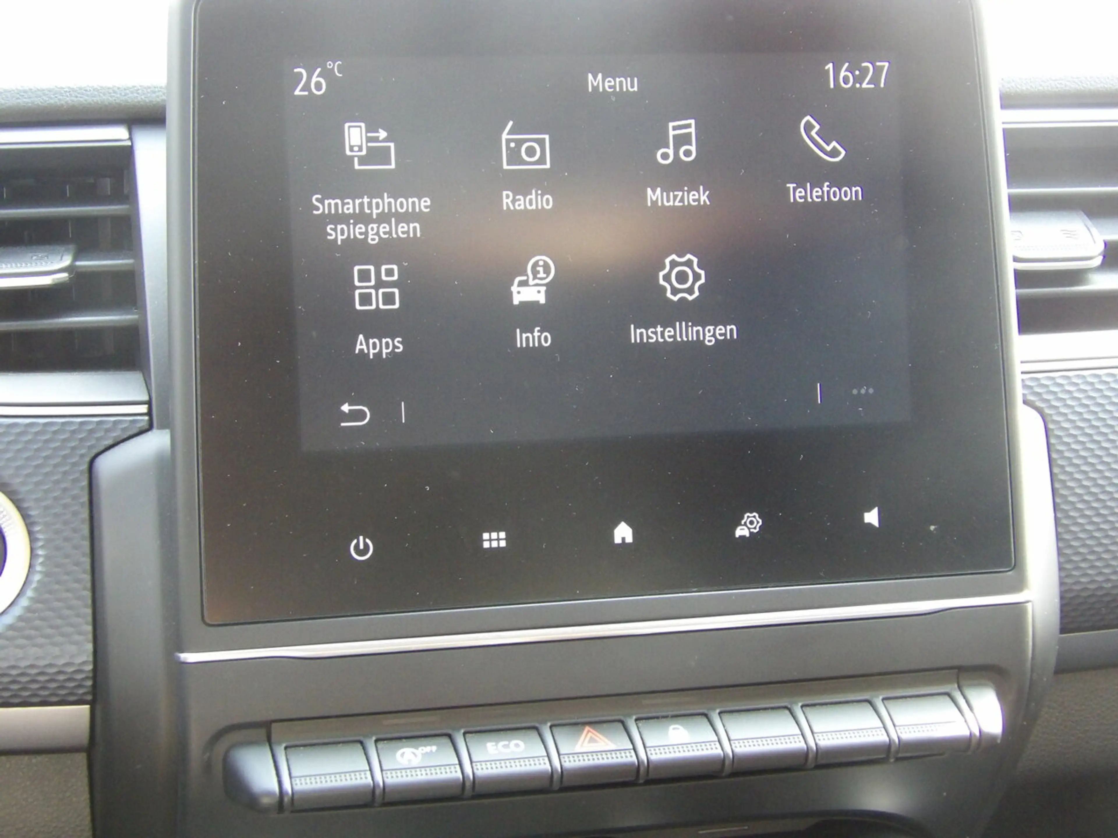 Renault Arkana Techno TCe 140 EDC — photo 11