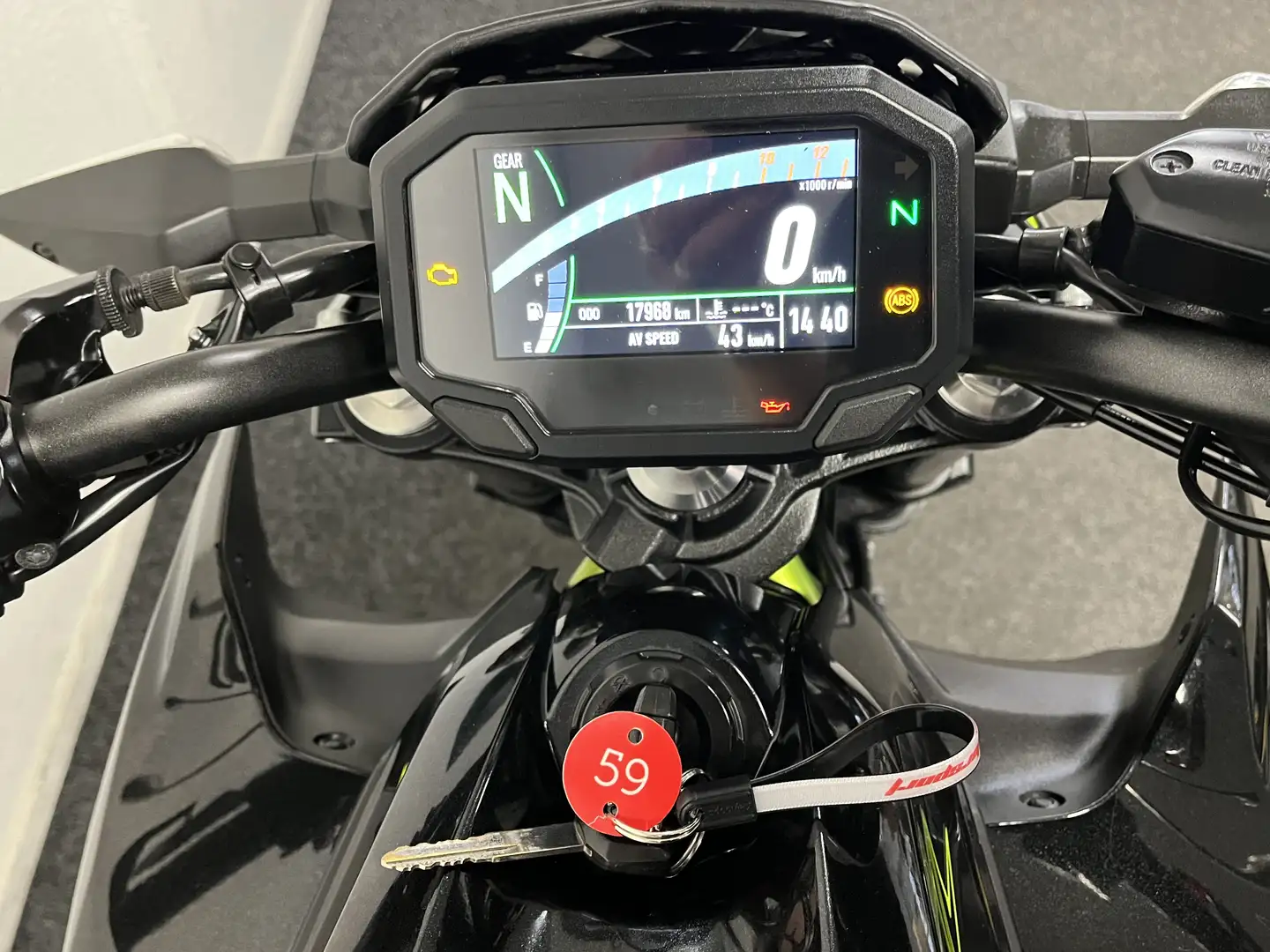 Kawasaki Z 650 Noir - 2