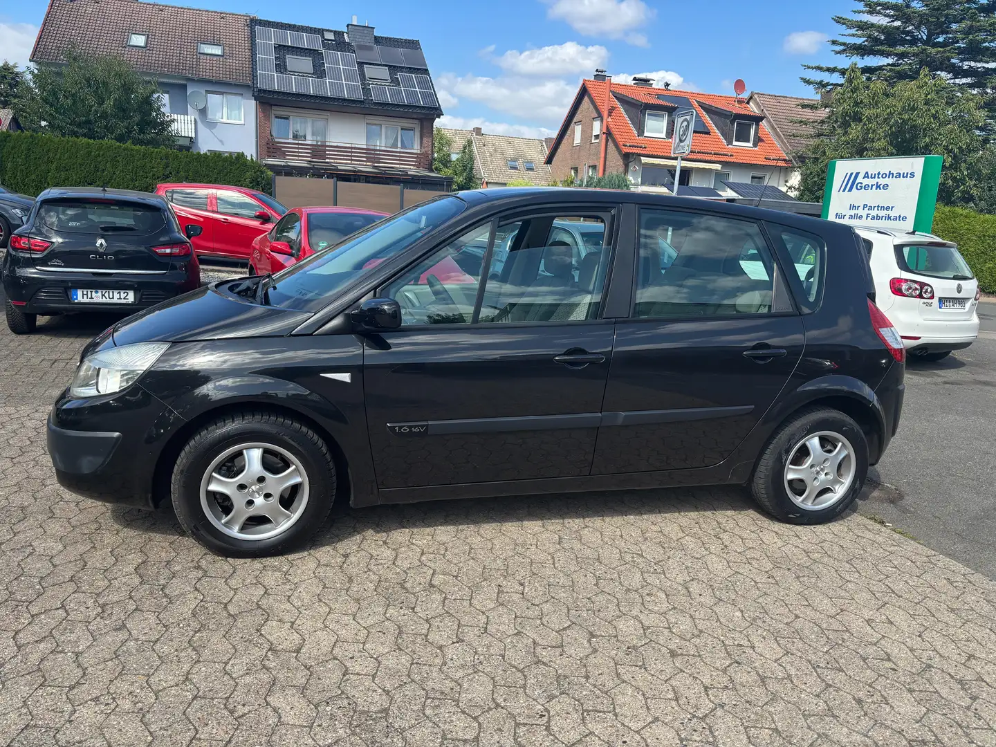 Renault Scenic Avantage Schwarz - 2