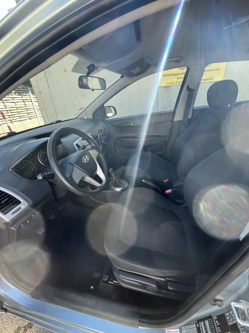 Hyundai i20 1,25 - 2