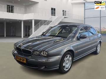 2.5 V6 Executive