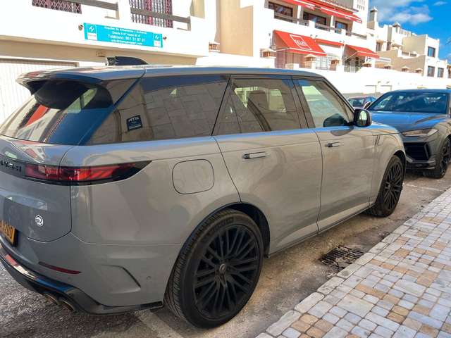 Land Rover Range Rover Sport SV P635|Foregd