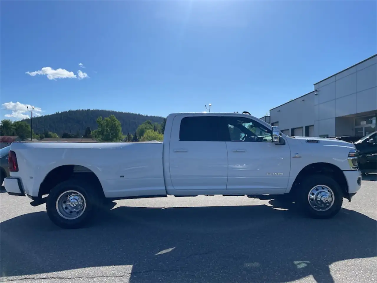 RAM 3500 снимка RAM 3500