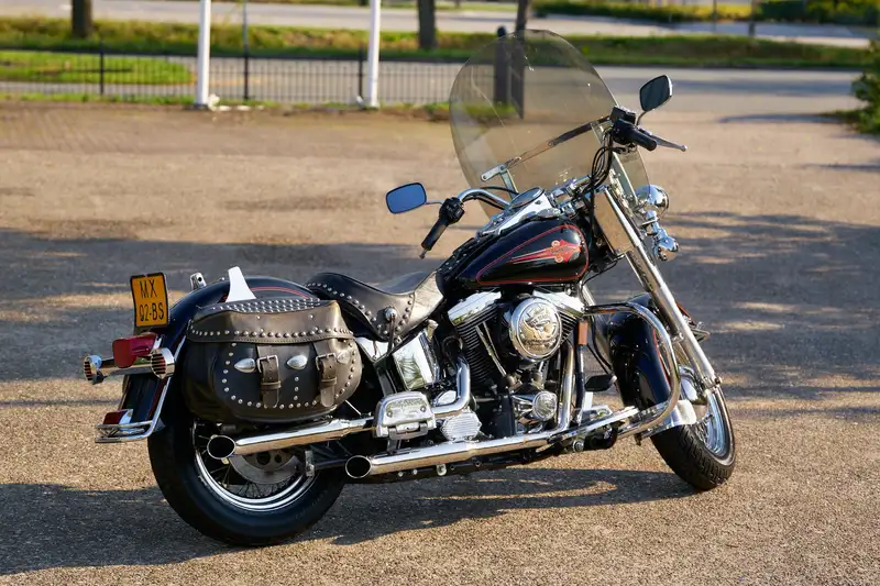 Harley-Davidson Heritage Softail - foto 8