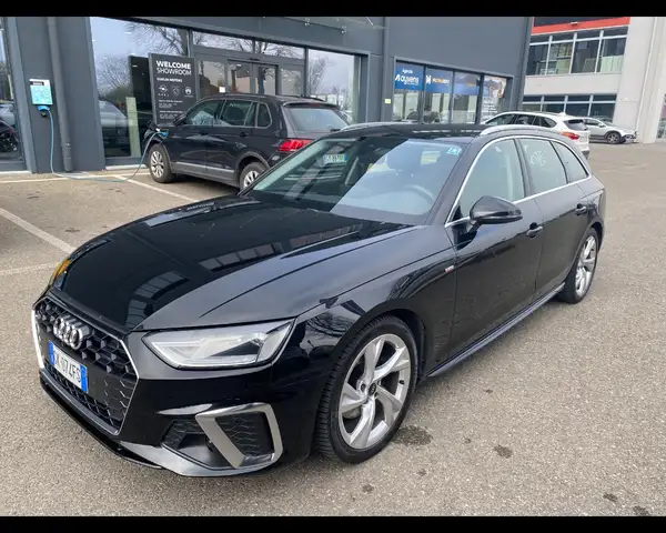 Audi A4 Avant 35 2.0 tdi mhev S Line edition 163cv s-troni