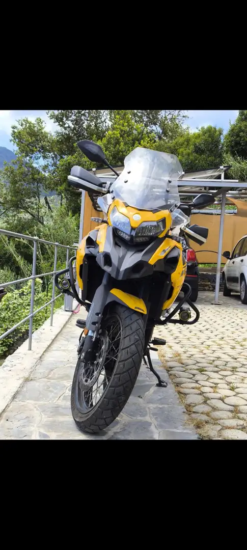 Benelli TRK 502 X Amarillo - 2