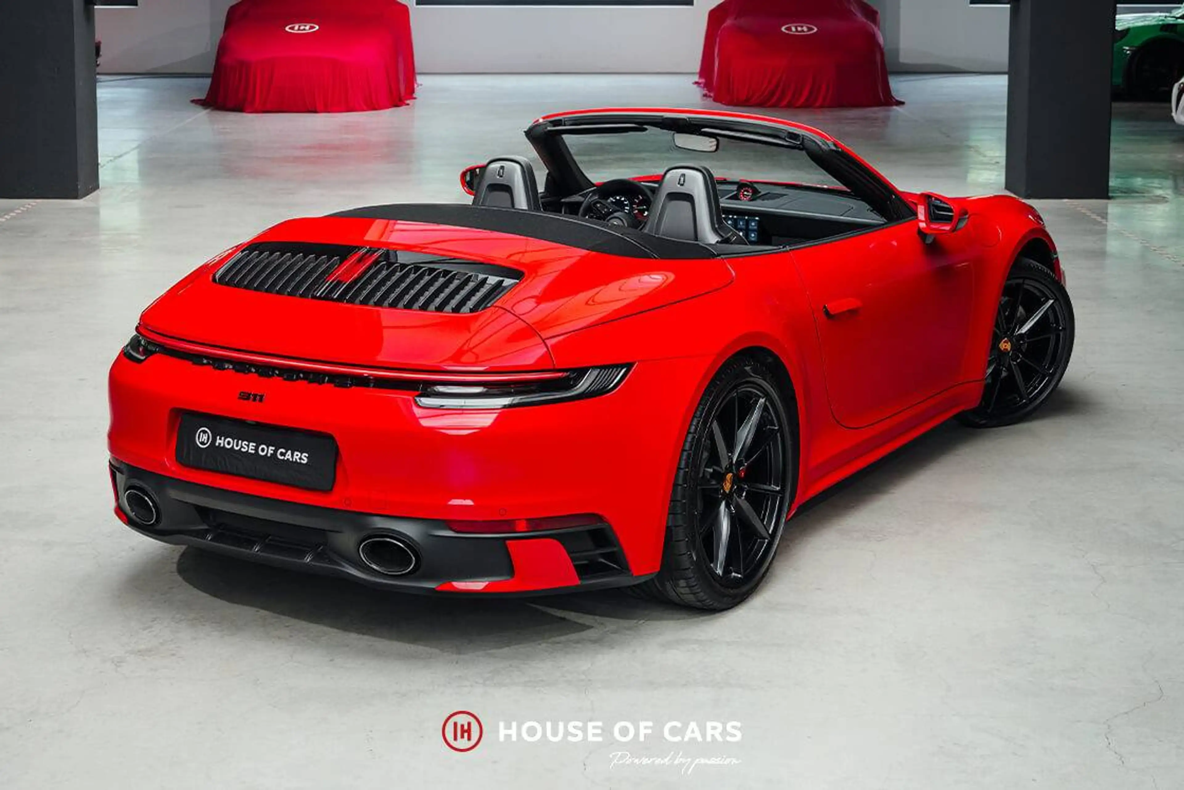 Porsche 911 992.1 Carrera S Cabriolet PDK - 1st paint - AS NEW ! — photo 7