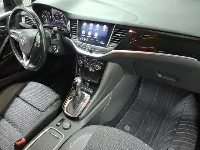 Opel Astra view 9