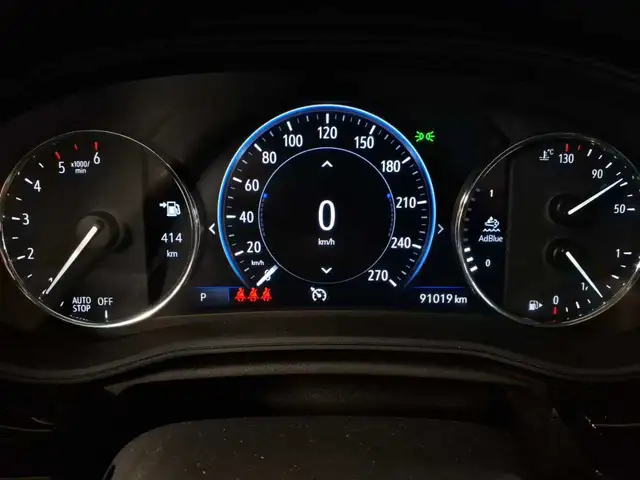 Opel Astra view 11