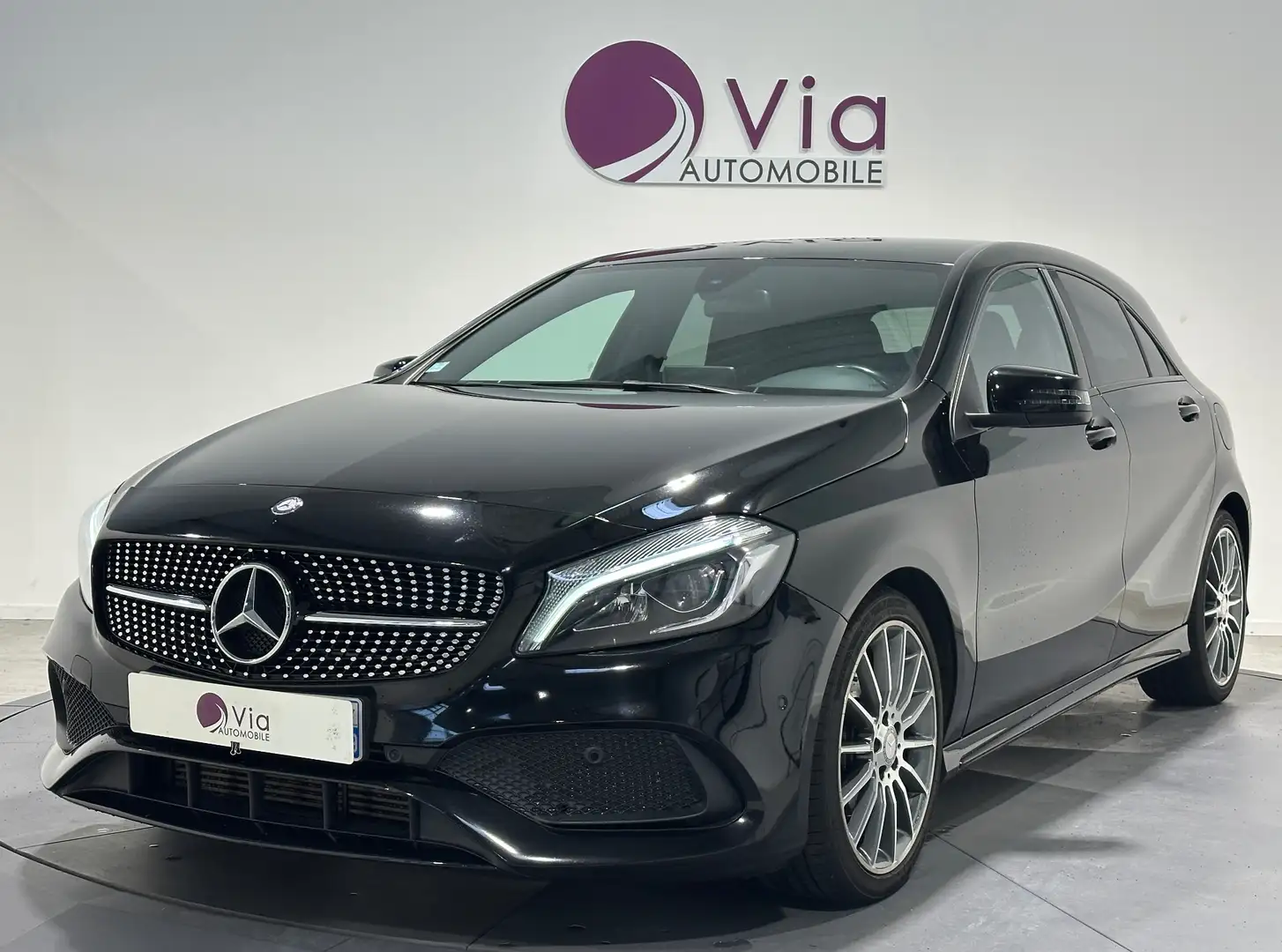 Mercedes-Benz A 200 200 d 7G-DCT Fascination - AMG Line - Noir - 1