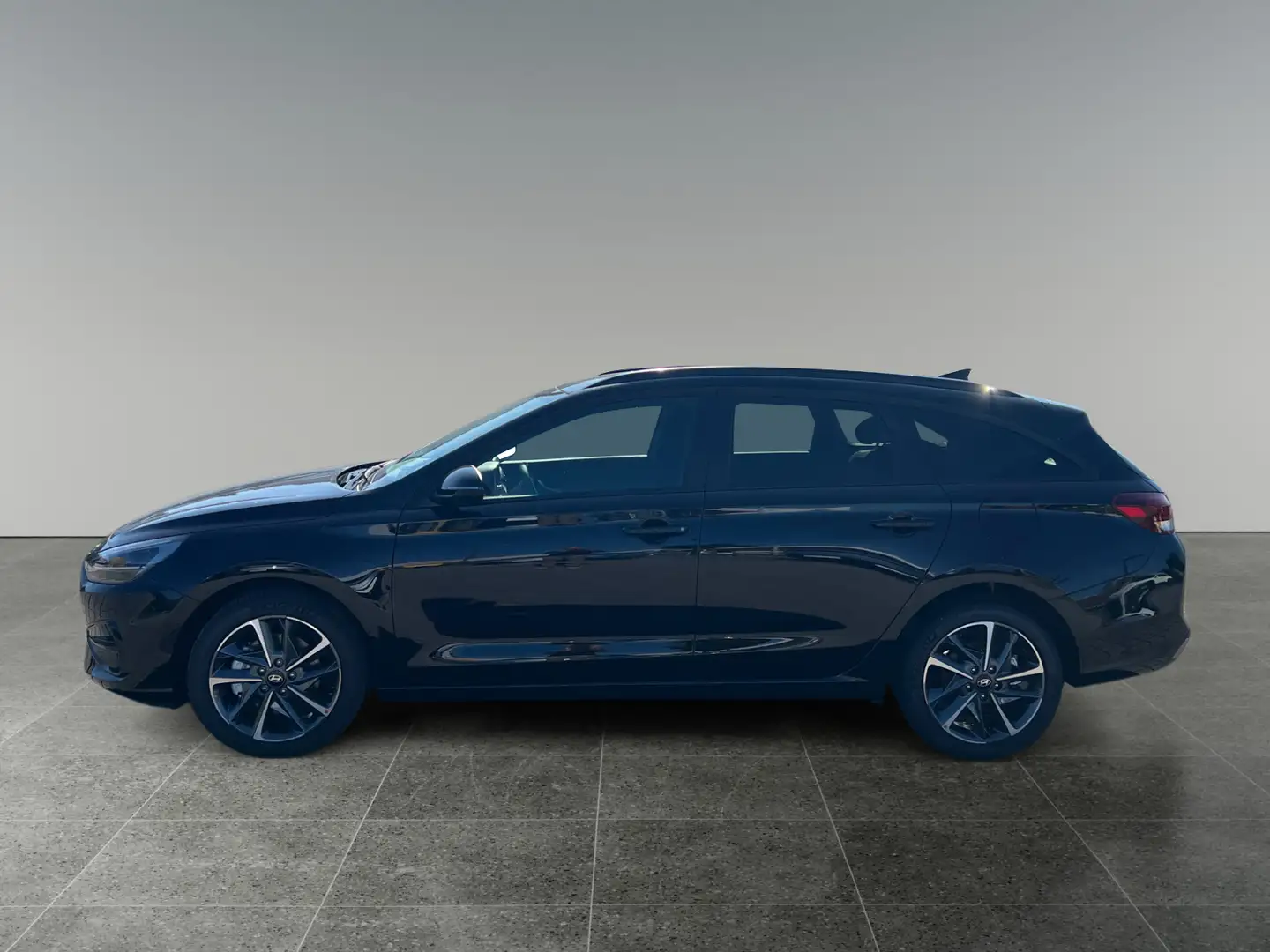 Hyundai i30 Kombi - PD GO Plus 1.0 TGDI DCT Aktion Winterräde Noir - 2