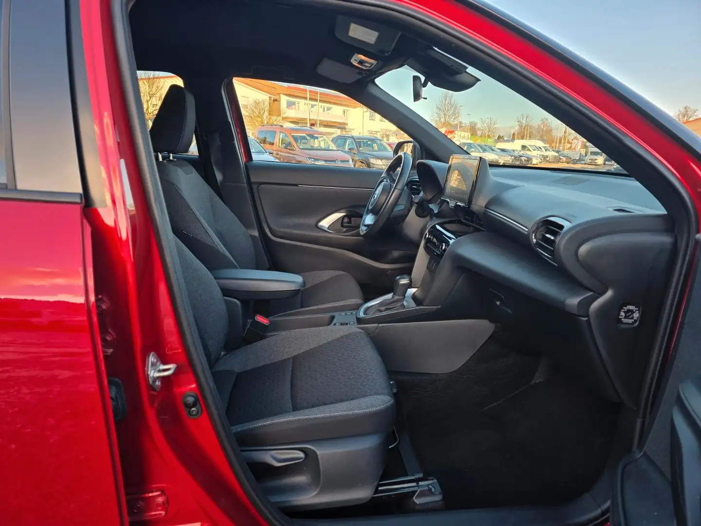 Toyota Yaris Cross Hybr. Team D. 1.Hd.*ACC*LED*Kamera Rot - 2