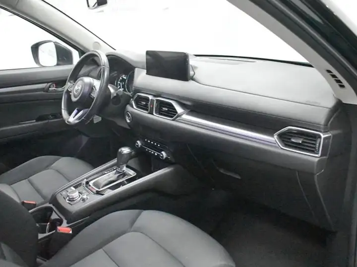 Mazda CX-5 (2022) SKYACTIV-D 2.2 MT 2WD Evolution 2021, foto 41