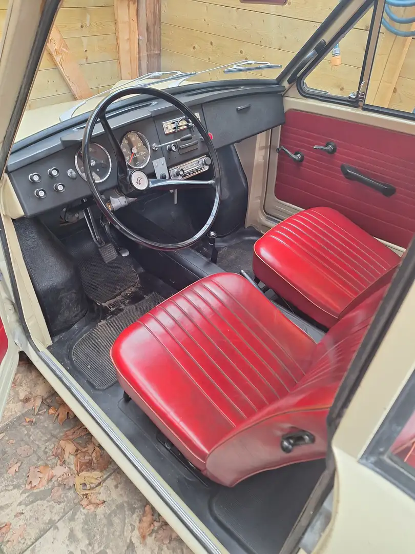 DAF DAF 33 sedan Beige - 2