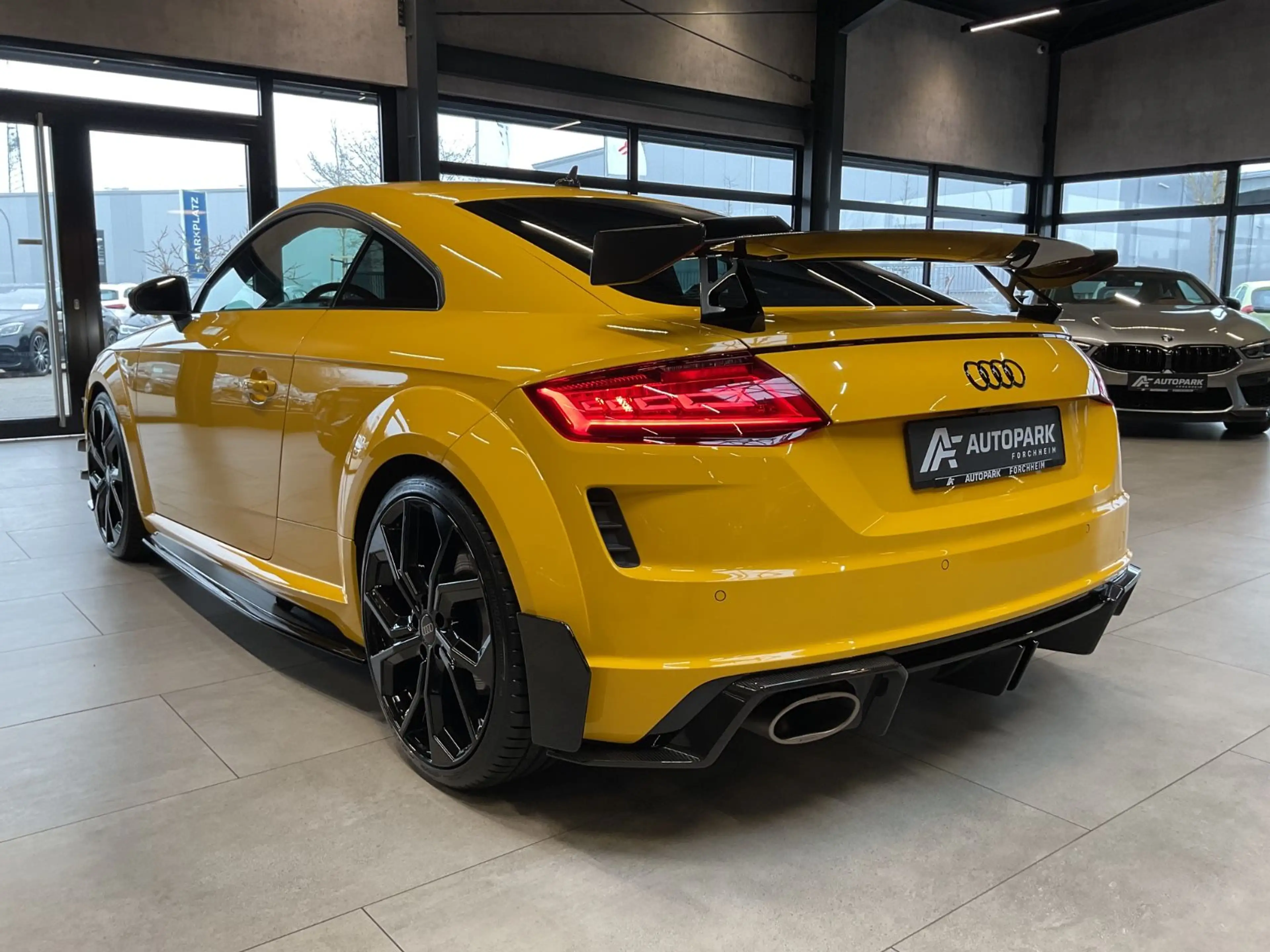 Audi TT RS Coupe Akropovic B&O Matrix 440PS 280km/h — photo 6