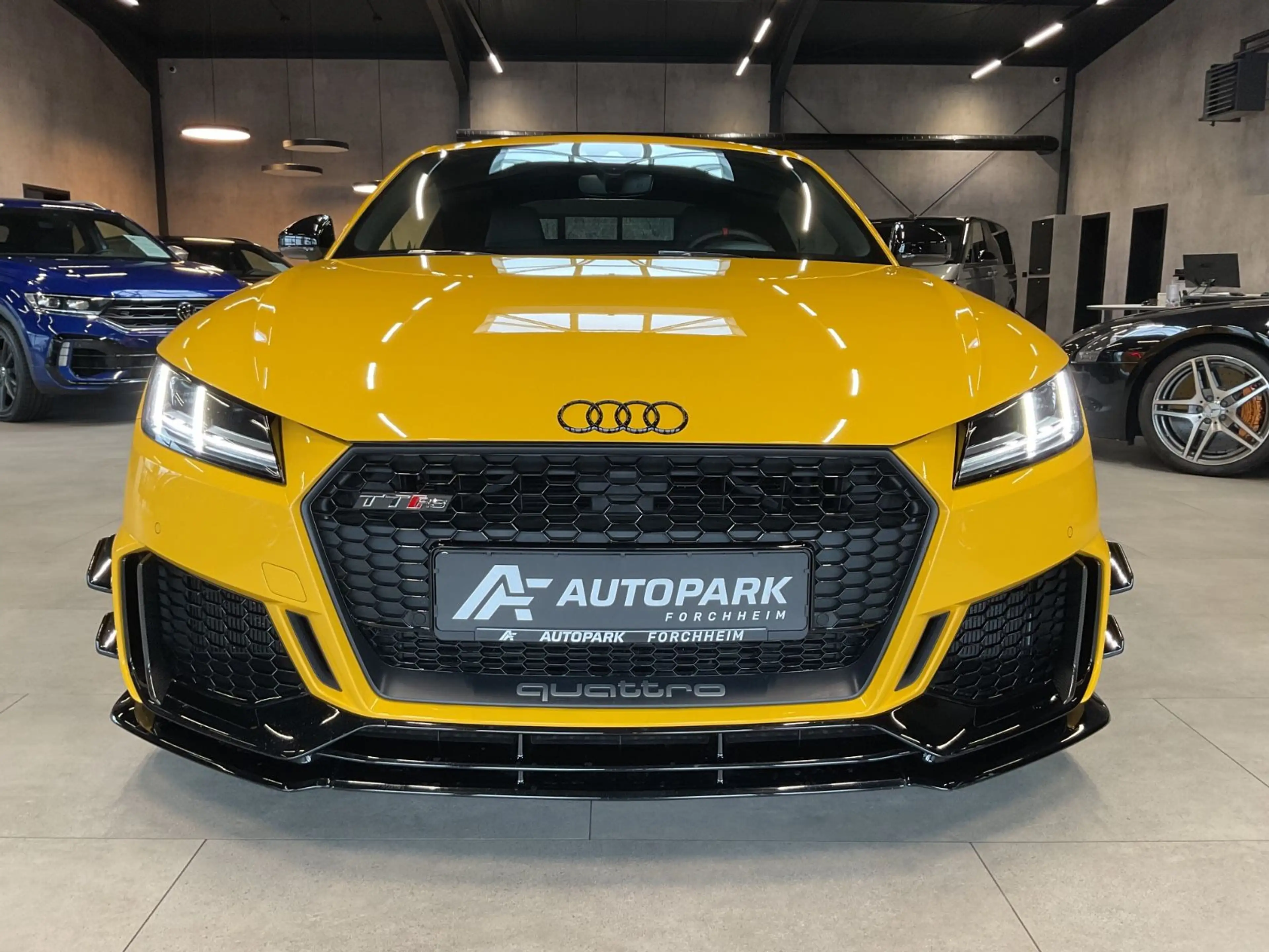 Audi TT RS Coupe Akropovic B&O Matrix 440PS 280km/h — photo 2