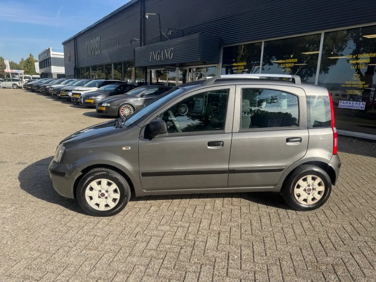 Fiat Panda Gereserveerd Grijs - 2