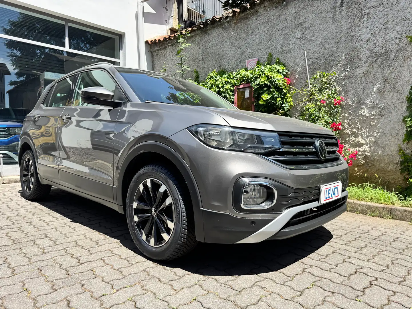 Volkswagen T-Cross T-Cross 2019 1.0 tsi LIFE 95cv Grigio - 1