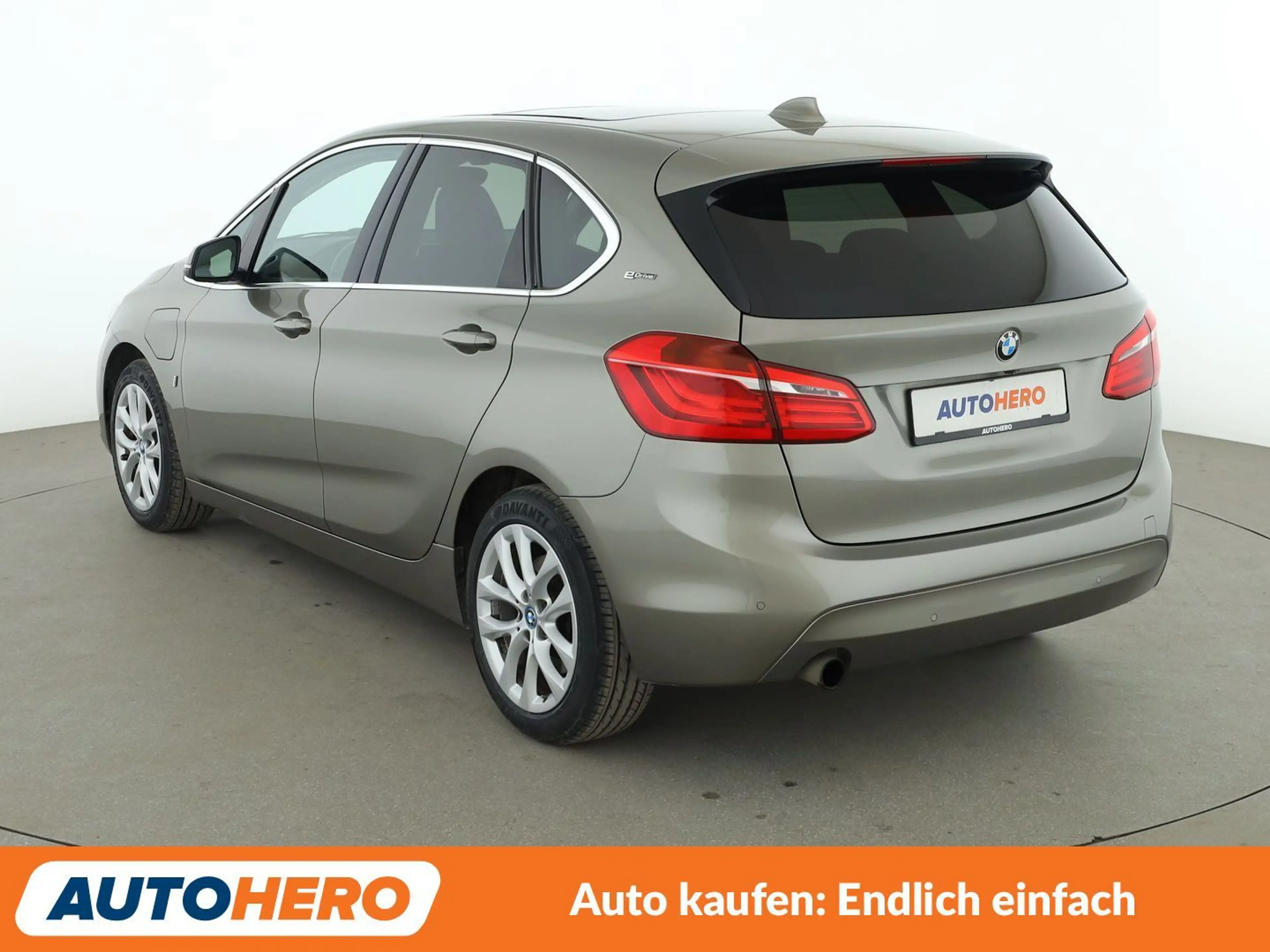 BMW 225 225xe Active Tourer Advantage Aut.*NAVI*LED*ACC* — photo 4