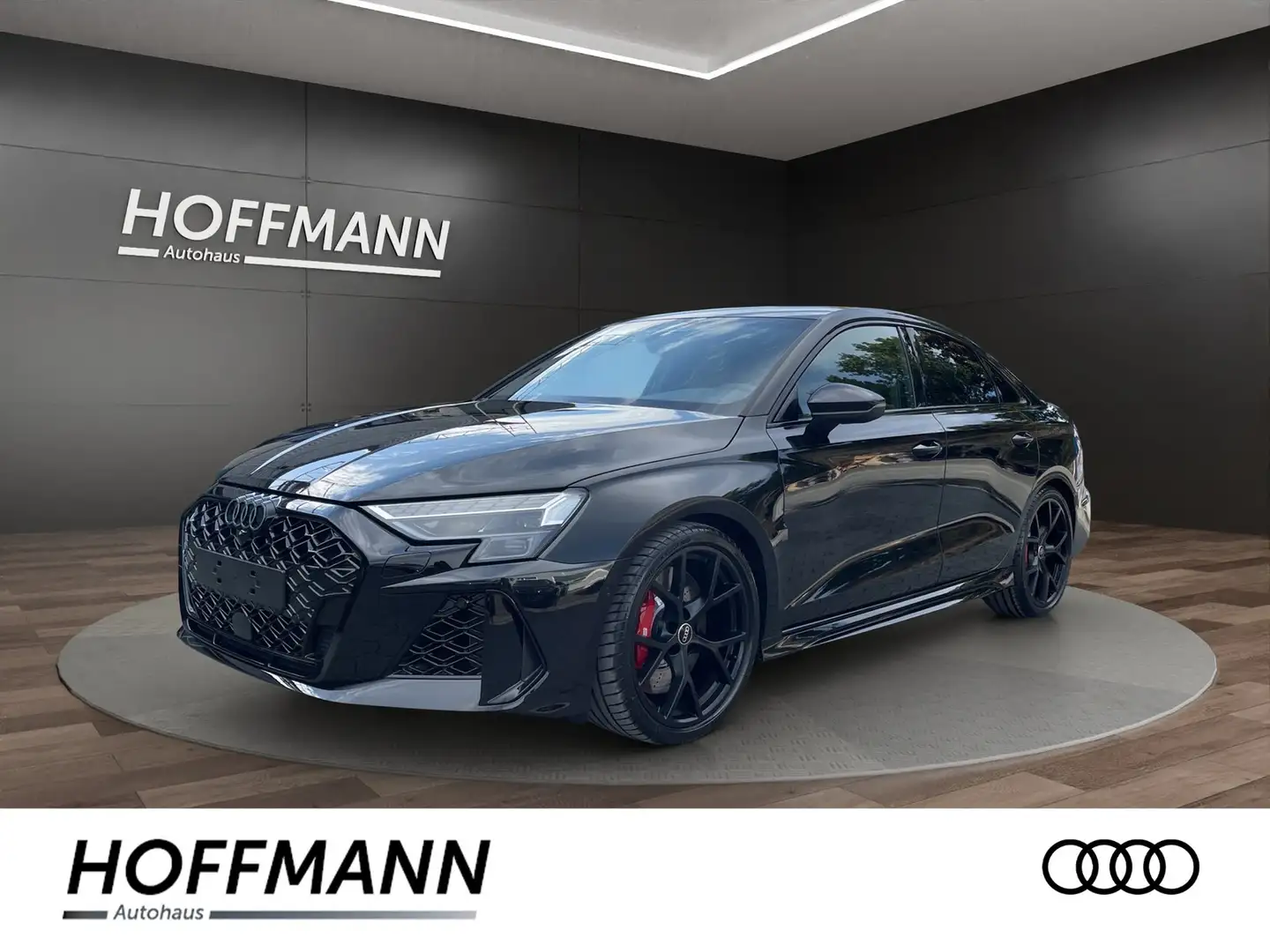 Audi RS3 Limousine Sportabgas*Matrix*CarPlay Zwart - 1
